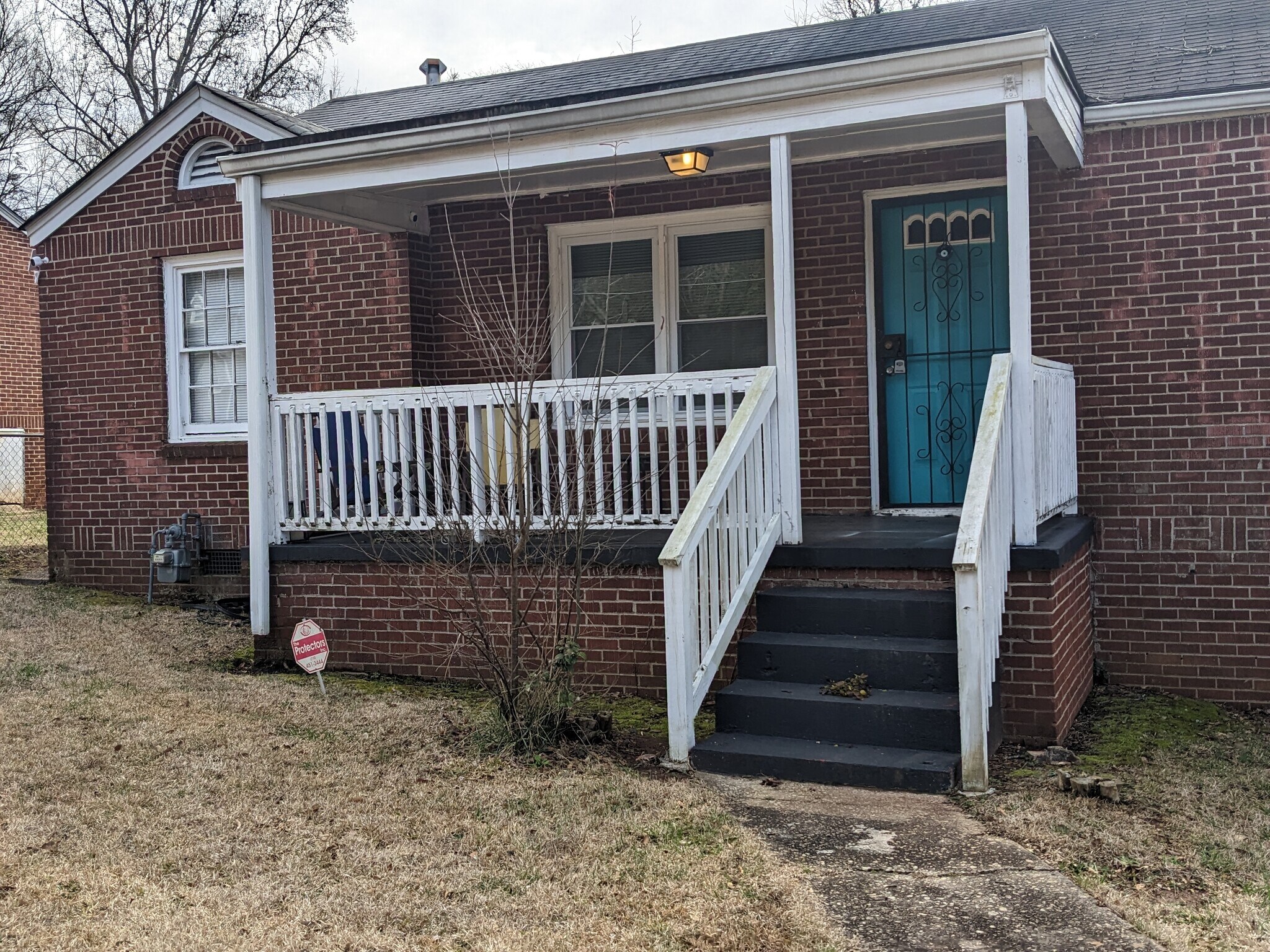 Building Photo - 389 E Rhinehill Rd SE