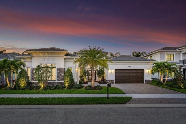 Building Photo - 6950 NW 28th Ave