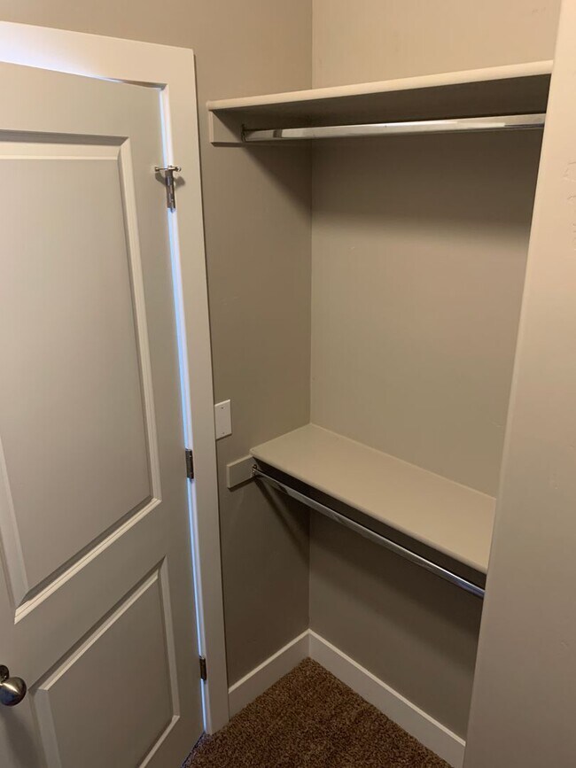 Building Photo - Beautiful Home in Hurricane