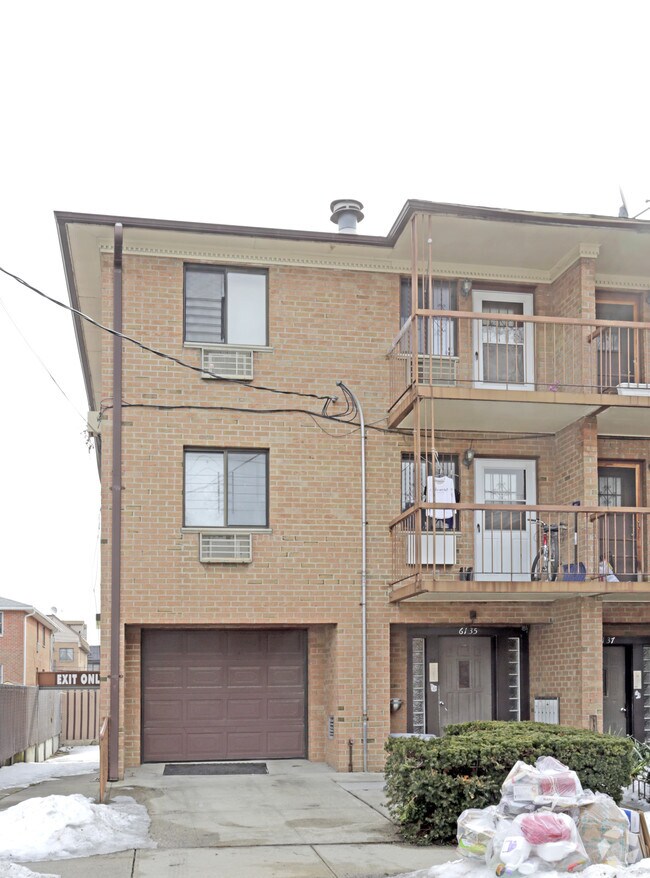 Building Photo - 61-35 168th St