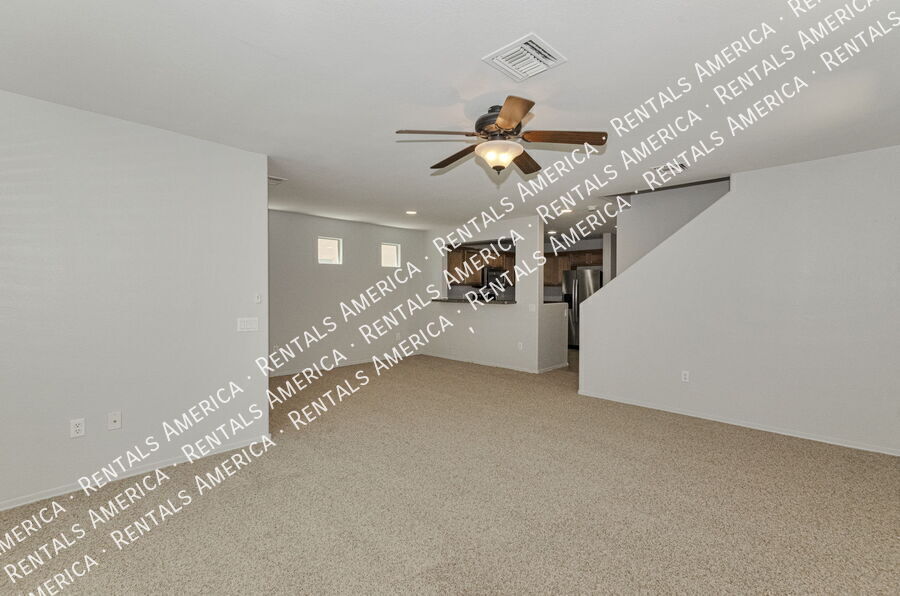 Building Photo - 10552 E Pleasant Pasture Dr