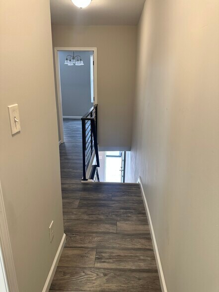 Building Photo - 1920 S Bonsall St