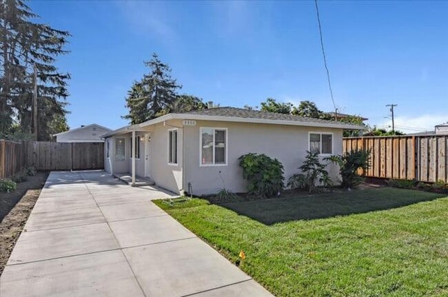 Building Photo - 3360 Warburton Ave