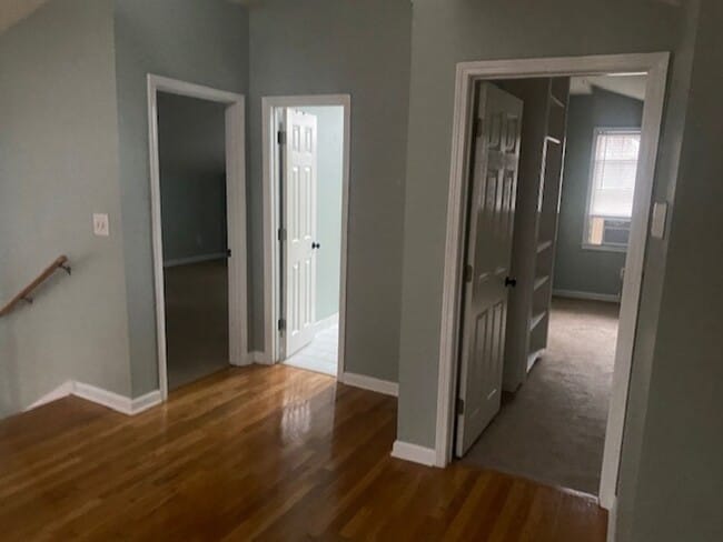 Building Photo - 883 Monroe Dr NE