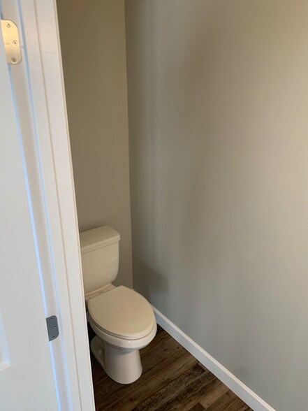 Building Photo - 176 Ridge Pointe Dr