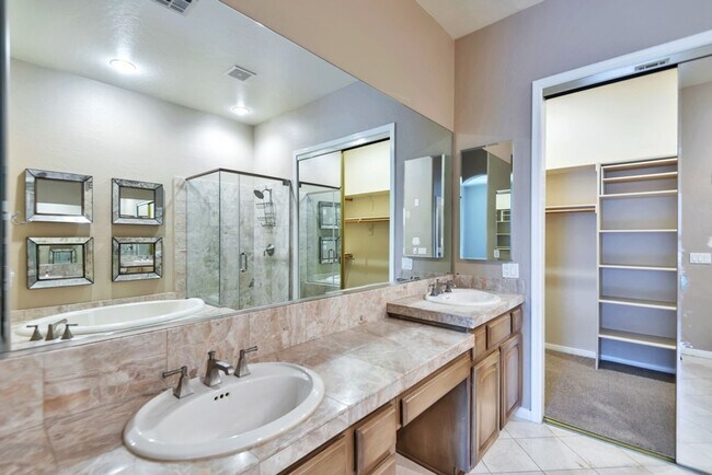 Building Photo - Experience luxury living in the prestigious Gainey Village!