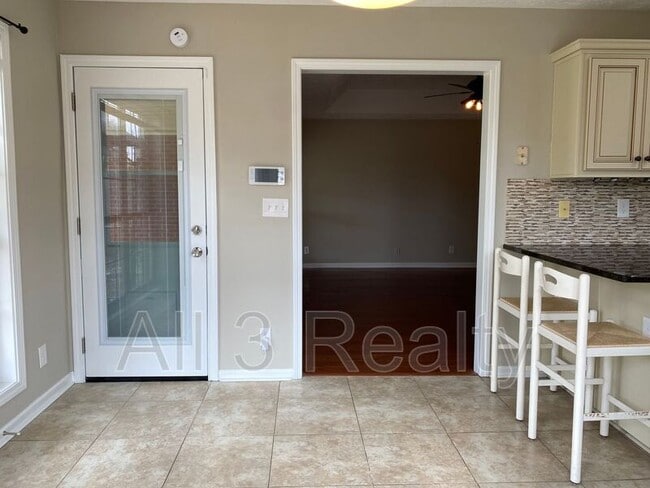 Building Photo - 349 Hambleton Ct