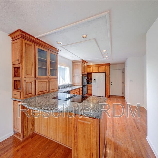 Building Photo - 12001 E 300 S