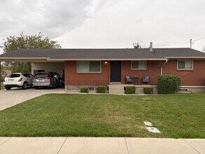 Building Photo - 309 N 100 W