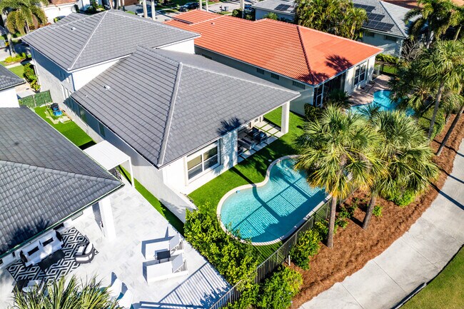Building Photo - 15872 Double Eagle Trail