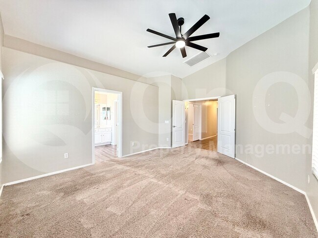 Building Photo - 3512 S Moccasin Trail