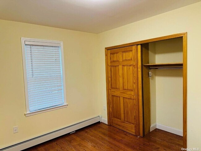 Building Photo - 35-30 155th St