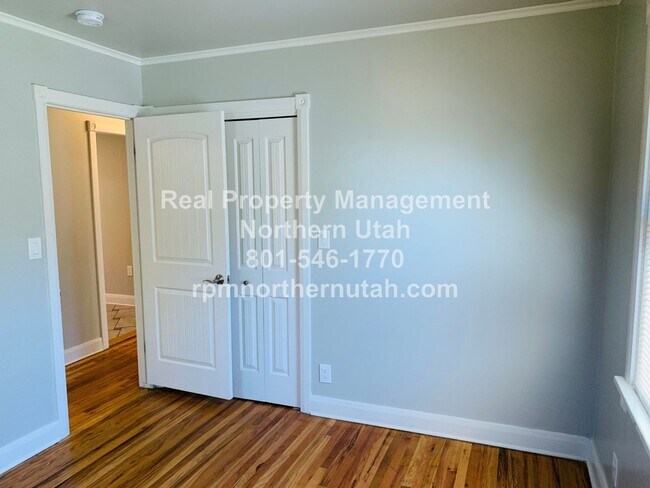 Building Photo - Beautiful 4 Bed 2 Bath Ogden Home Coming S...