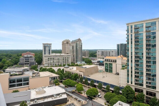 Building Photo - 250 Pharr Rd NE