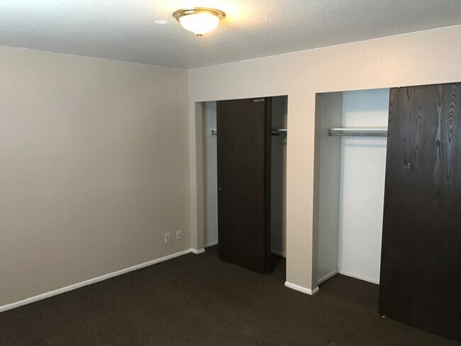 Building Photo - 4435 S 4000 W