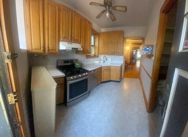 Kitchen view #2 - 5735 N Washtenaw Ave
