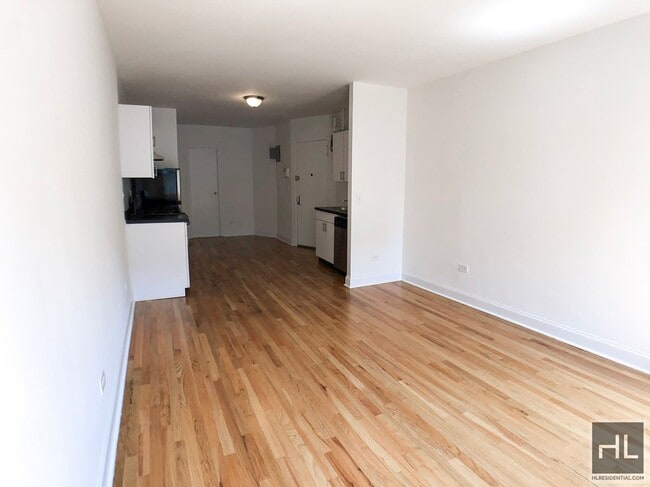 Primary Photo - E 89 ST