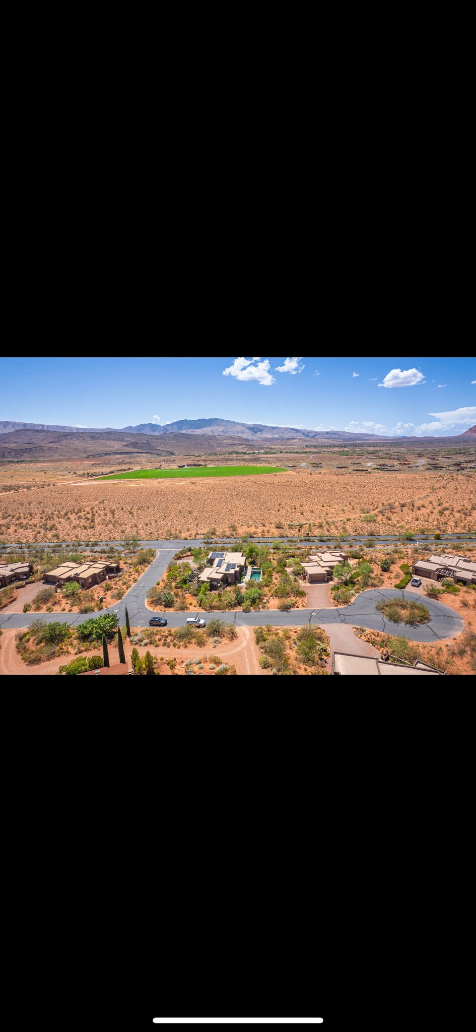 Building Photo - 384 W Brittlebush Way