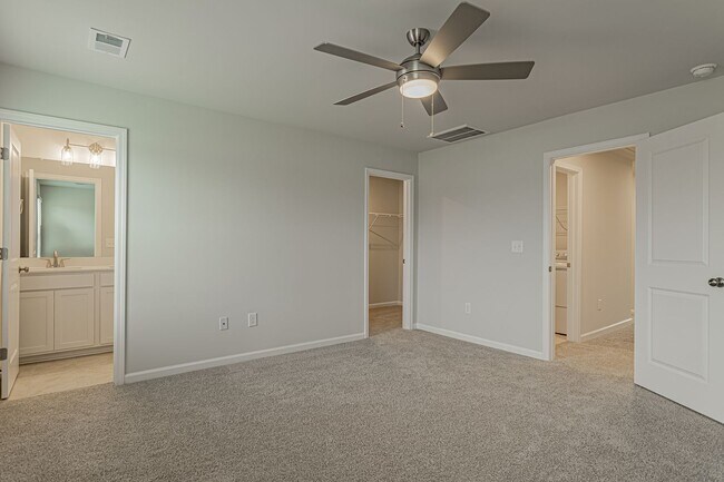 Building Photo - 231 Santorini Wy