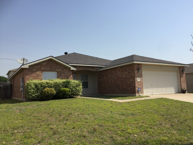Building Photo - 707 Bighorn Dr