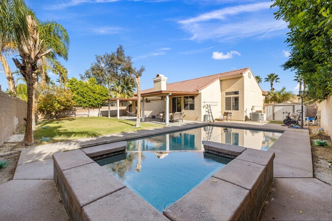 Building Photo - 68215 Pasada Rd