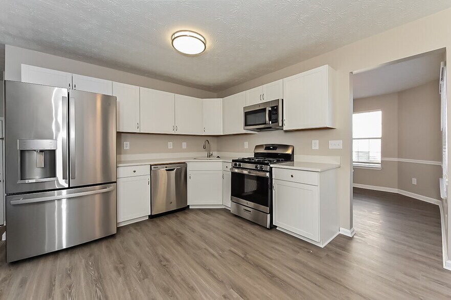 Building Photo - 1438 Pebble Ridge Ln