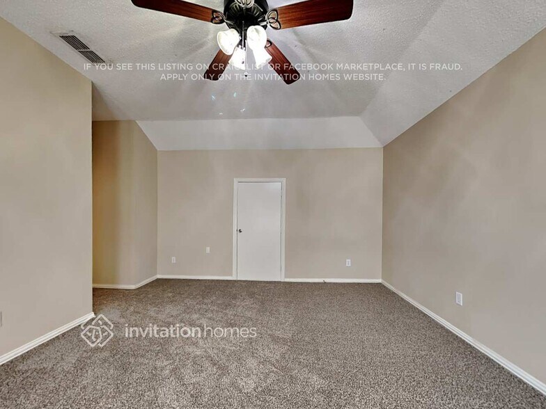 Building Photo - 2124 Ballycastle Dr