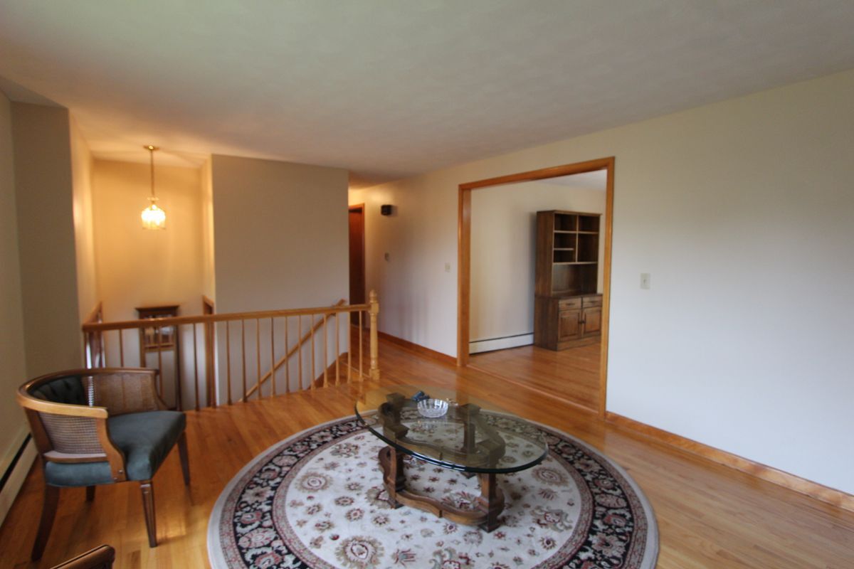 Building Photo - 122 Batterson Dr