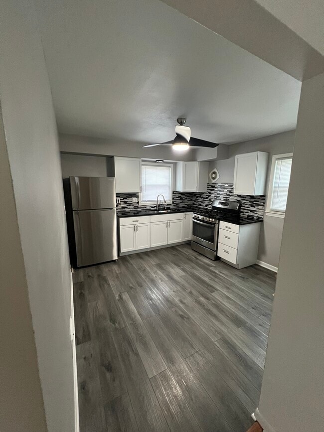 Building Photo - 5024 N 84th St