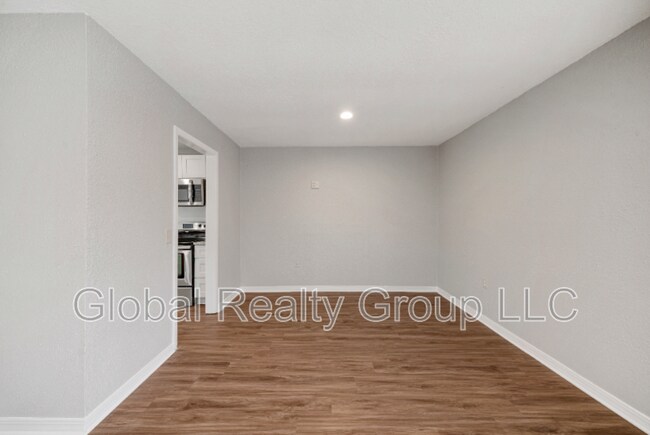 Building Photo - 8227 Bowens Crossing