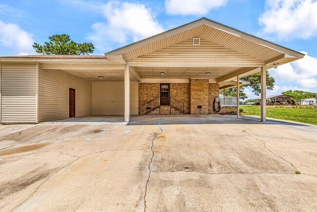 Building Photo - 1354 Rogers Rd