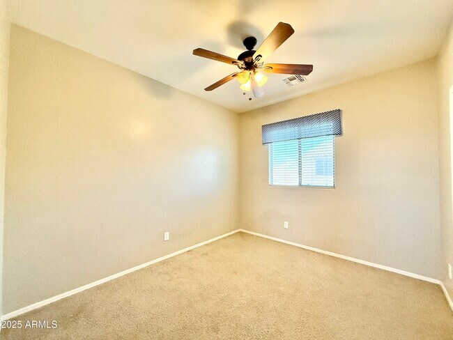 Building Photo - 4138 E Thunderheart Trail