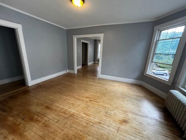 Building Photo - 83 Dartmouth St