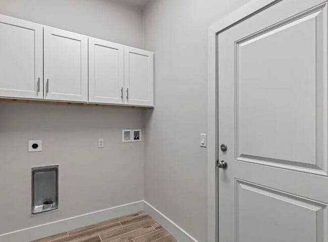 Building Photo - 16 Justin Ct