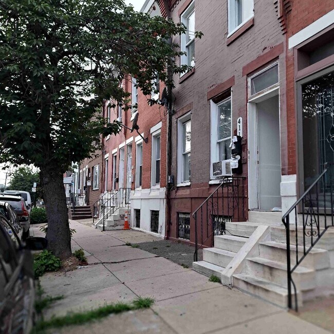 411 McKean St 411 McKean St Philadelphia PA 19148 Apartment Finder