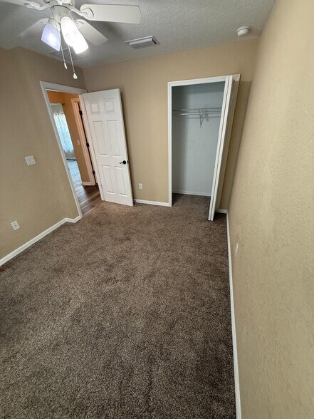 Building Photo - 15761 SW 23rd Avenue Rd