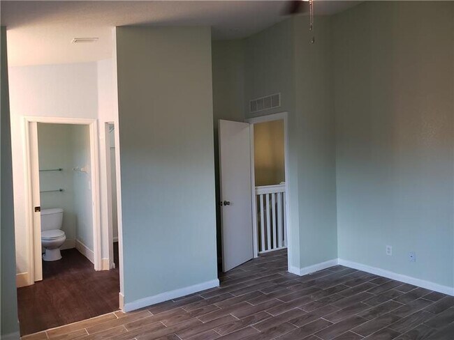 Building Photo - 2270 SW 87th Way