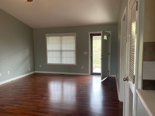 Building Photo - Mt Juliet TN Home For Lease