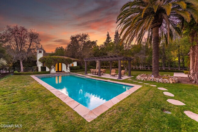 Building Photo - 1101 Oak Mirage Pl