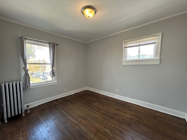 Building Photo - 3223 N Linder Ave