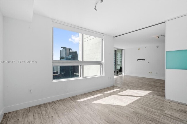 Building Photo - 90 SW 3rd St