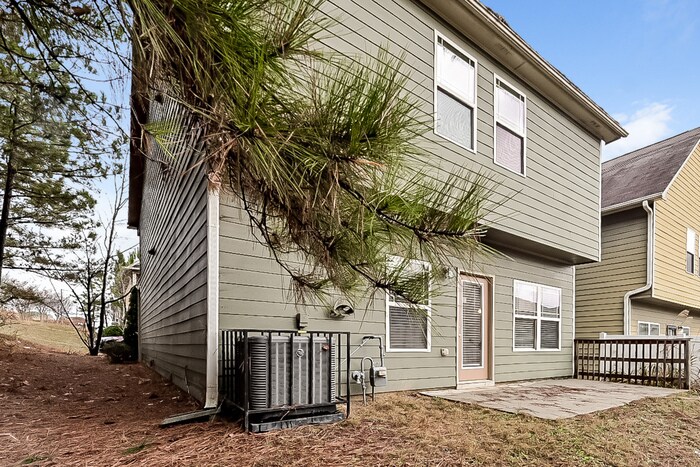 Building Photo - 1630 Yukon Ct