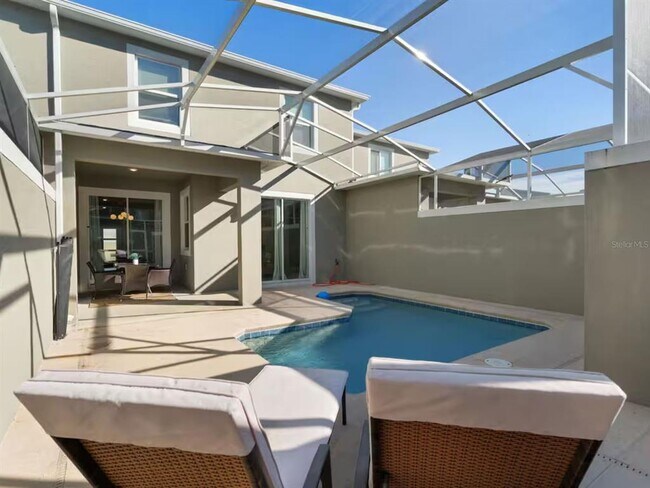 Building Photo - 1184 Kingsbarn St