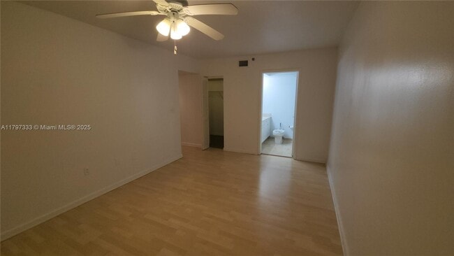 Building Photo - 5900 Collins Ave