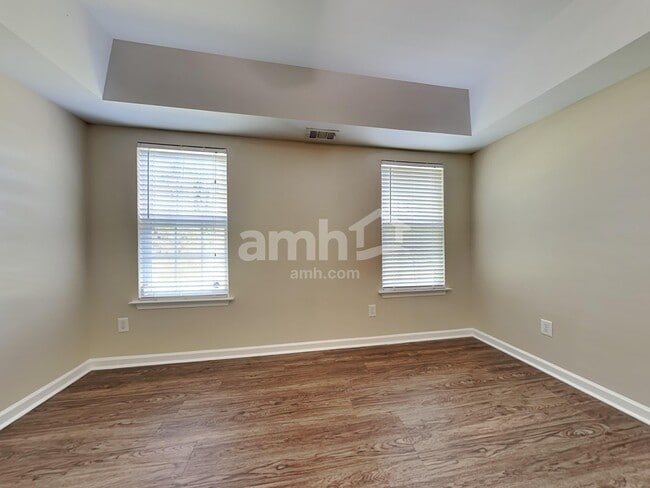 Building Photo - 5729 Brookfield Pointe Dr