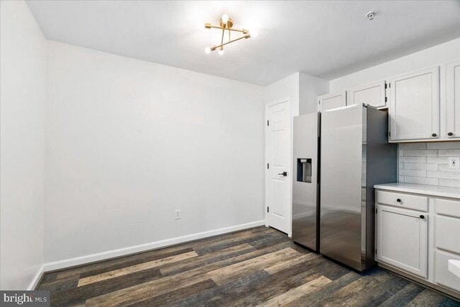 Building Photo - 5227 Regal Ct