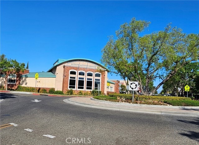 Building Photo - 1238 Olson Dr