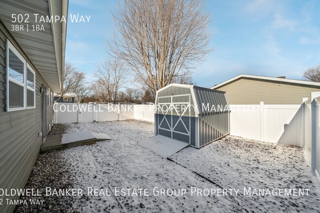 Building Photo - 502 Tampa Way