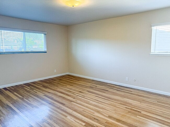 Building Photo - 6403 Tamalpais Ave