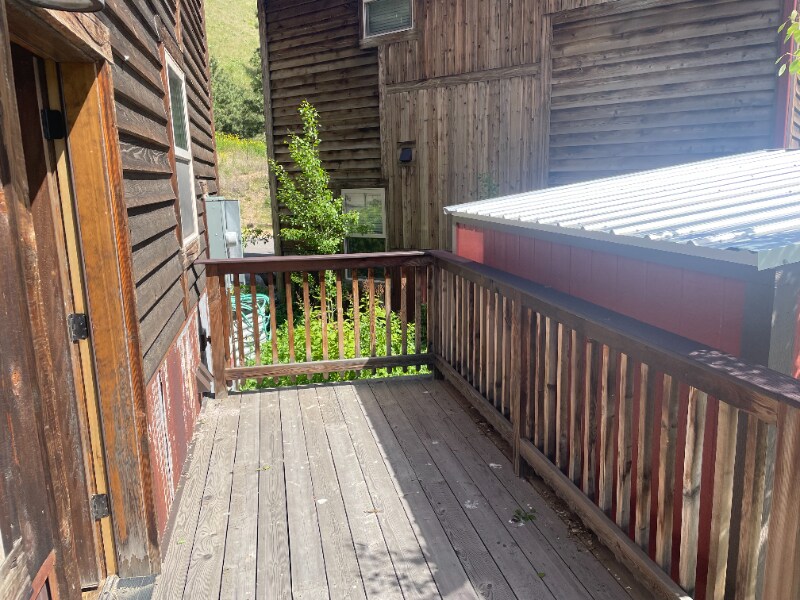 Building Photo - 279 Jumbo Vis